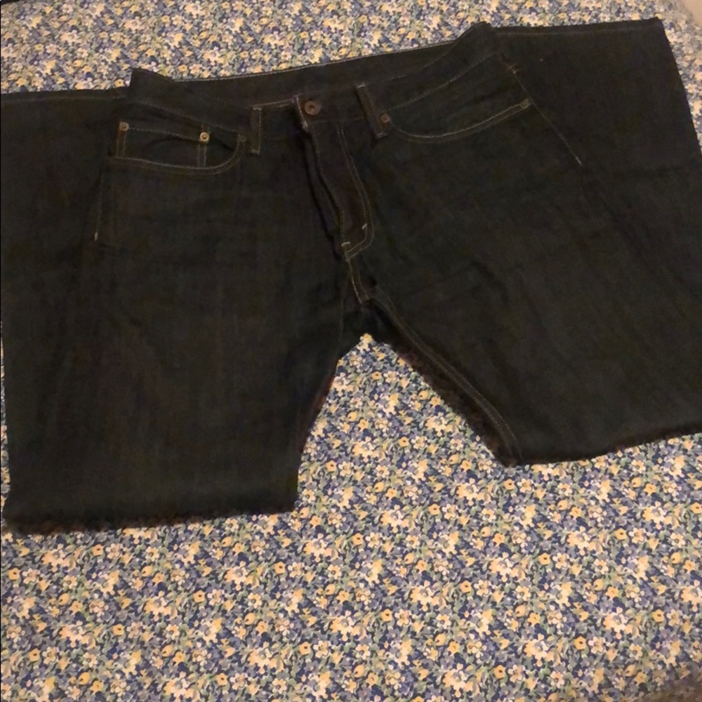 LEVI JEANS W33 L30